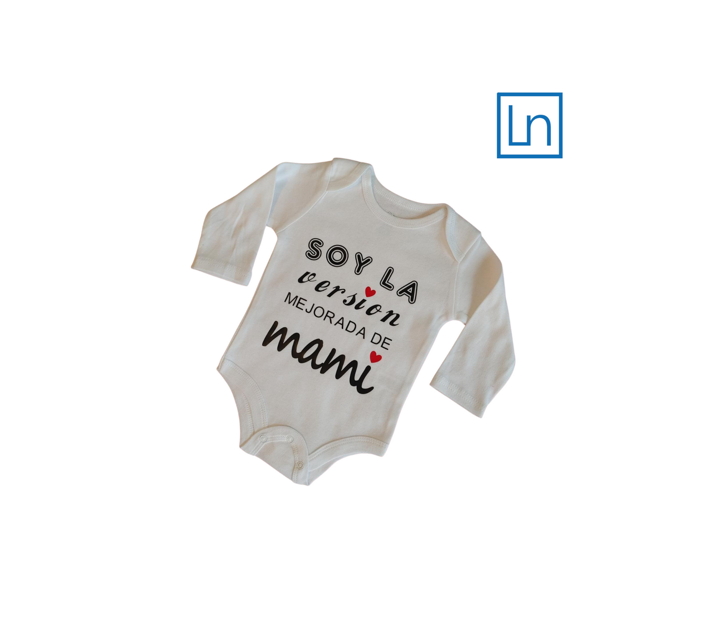 cache couche avec motif de mami