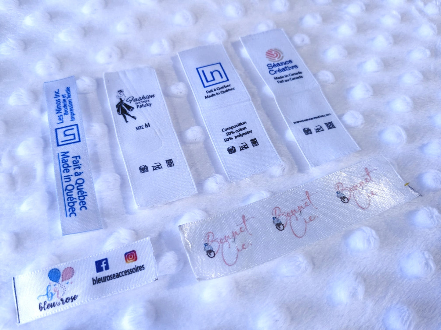 Étiquettes en tissu