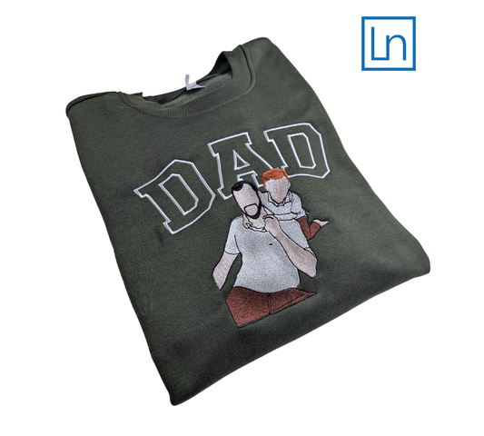 Crewneck personnalisé avec broderie « DAD » et silhouette photo